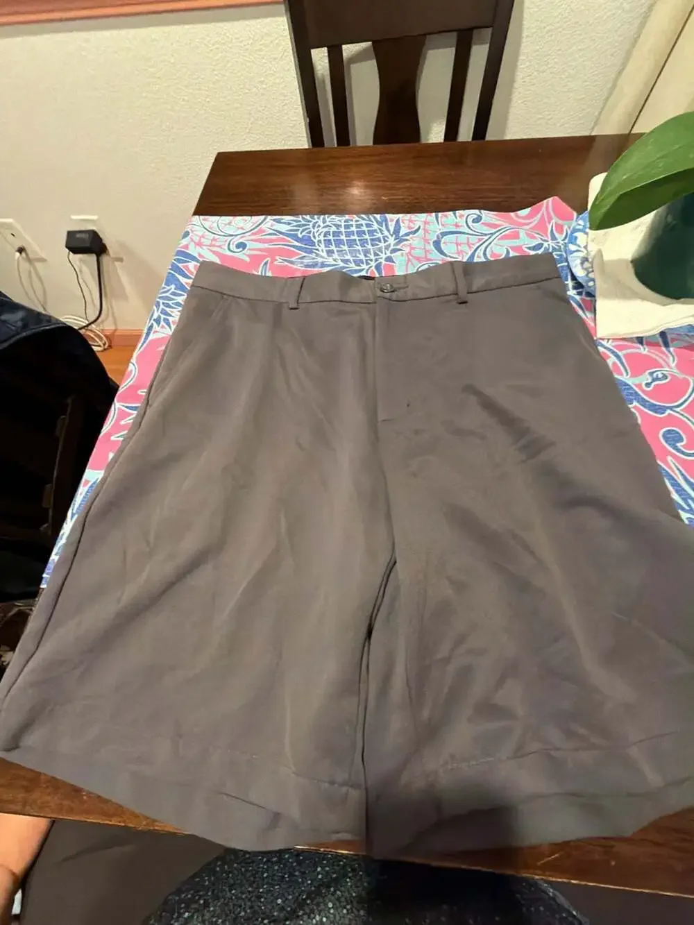 Greg Norman Men's Golf Performance Flat Front Shorts, Dark Grey, Size 34